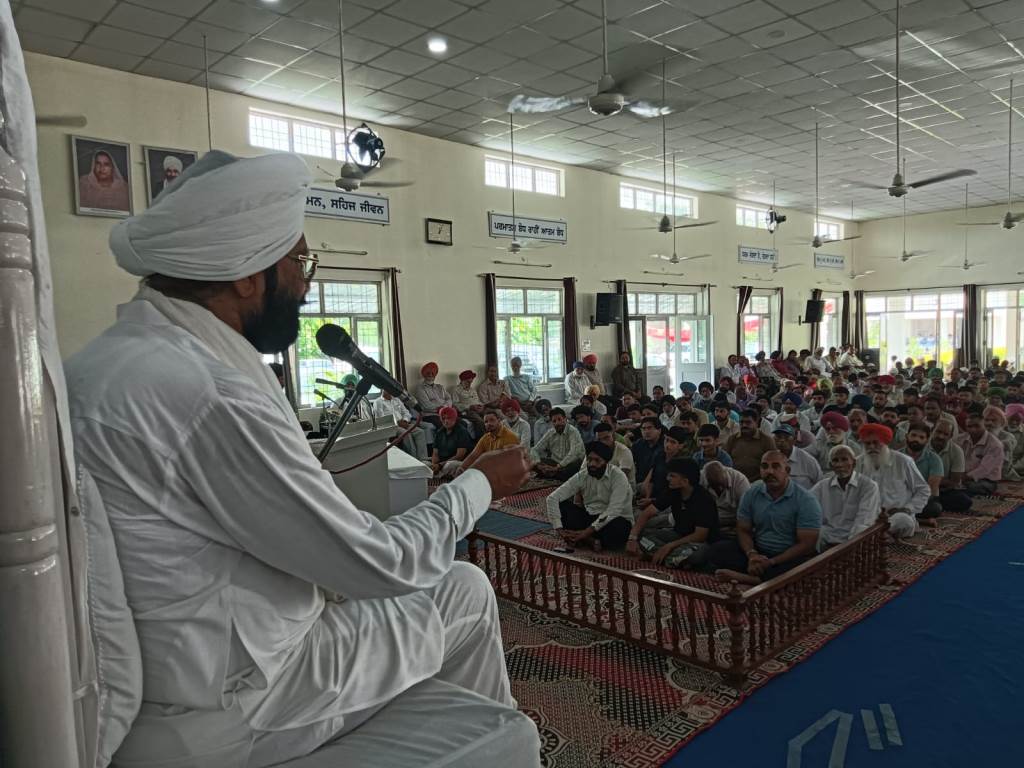 Gursikhs always live their lives with a sense of gratitude